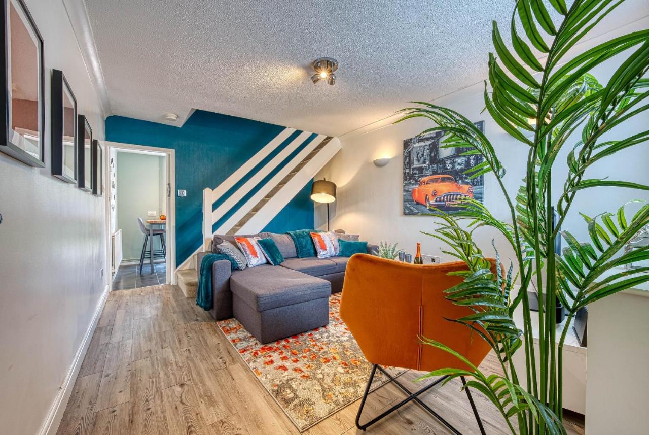 Capri 13 Sa - Contemporary 2 Bedroom House In Loughborough With Free Parking, Close To Loughborough University & M1 Motorway 외부 사진