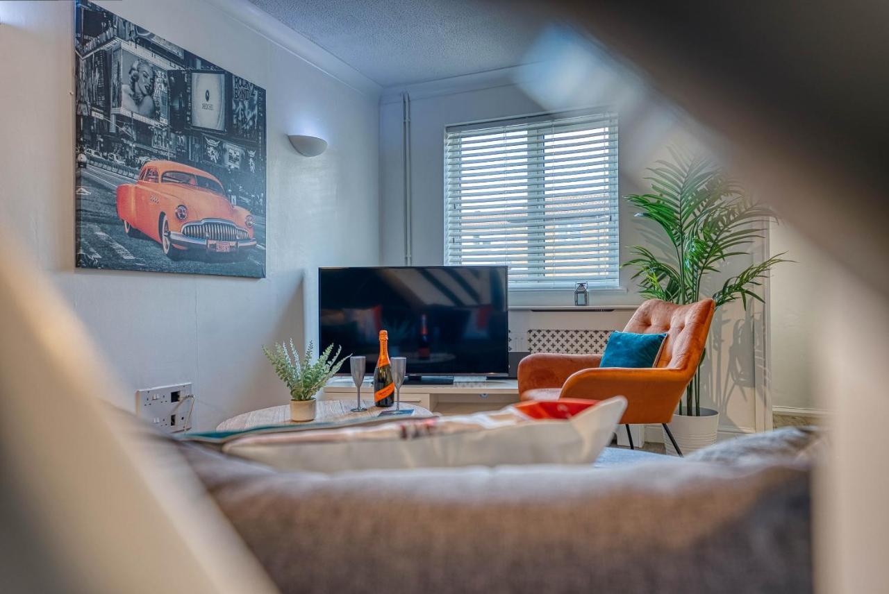 Capri 13 Sa - Contemporary 2 Bedroom House In Loughborough With Free Parking, Close To Loughborough University & M1 Motorway 외부 사진