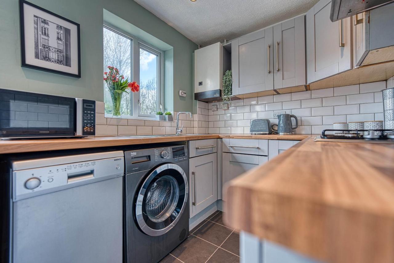 Capri 13 Sa - Contemporary 2 Bedroom House In Loughborough With Free Parking, Close To Loughborough University & M1 Motorway 외부 사진