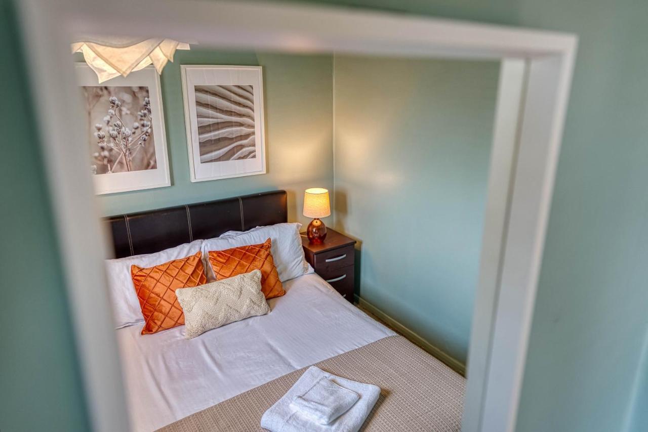 Capri 13 Sa - Contemporary 2 Bedroom House In Loughborough With Free Parking, Close To Loughborough University & M1 Motorway 외부 사진