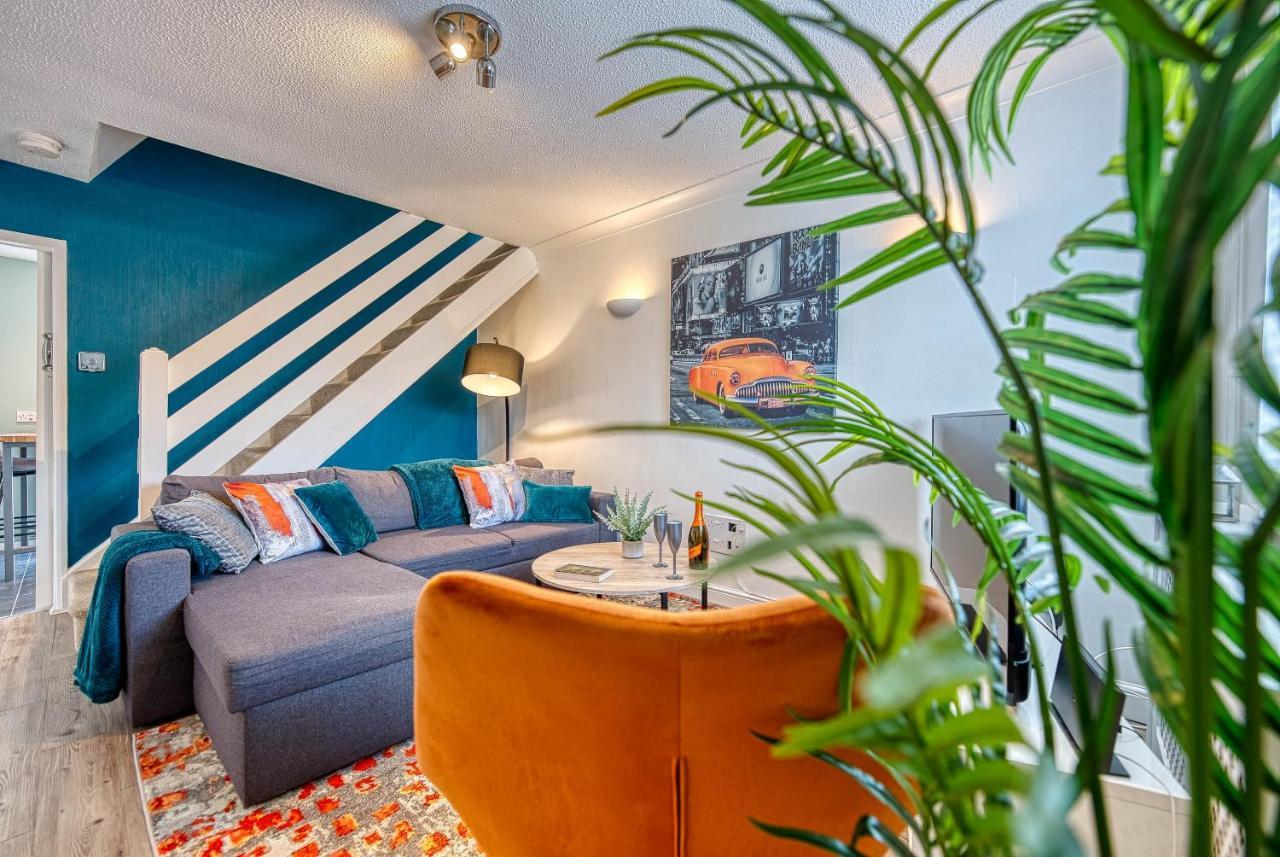 Capri 13 Sa - Contemporary 2 Bedroom House In Loughborough With Free Parking, Close To Loughborough University & M1 Motorway 외부 사진
