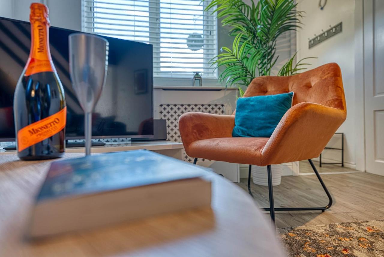 Capri 13 Sa - Contemporary 2 Bedroom House In Loughborough With Free Parking, Close To Loughborough University & M1 Motorway 외부 사진